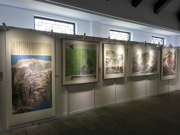 八棱柱挂画展板