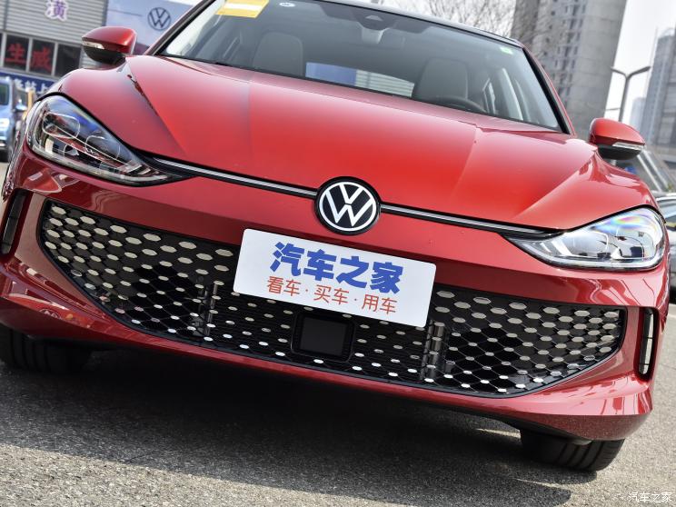 上汽大众 凌渡 2022款 凌渡L 280TSI DSG超辣旗舰版 上汽大众 凌渡 2022款 凌渡L 280TSI DSG超辣旗舰版